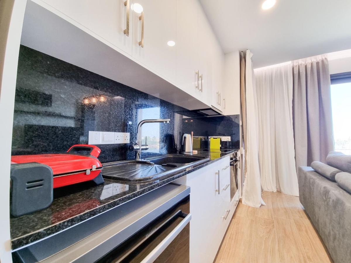 Lucky Strike Apartment พาราลิมนี ภายนอก รูปภาพ