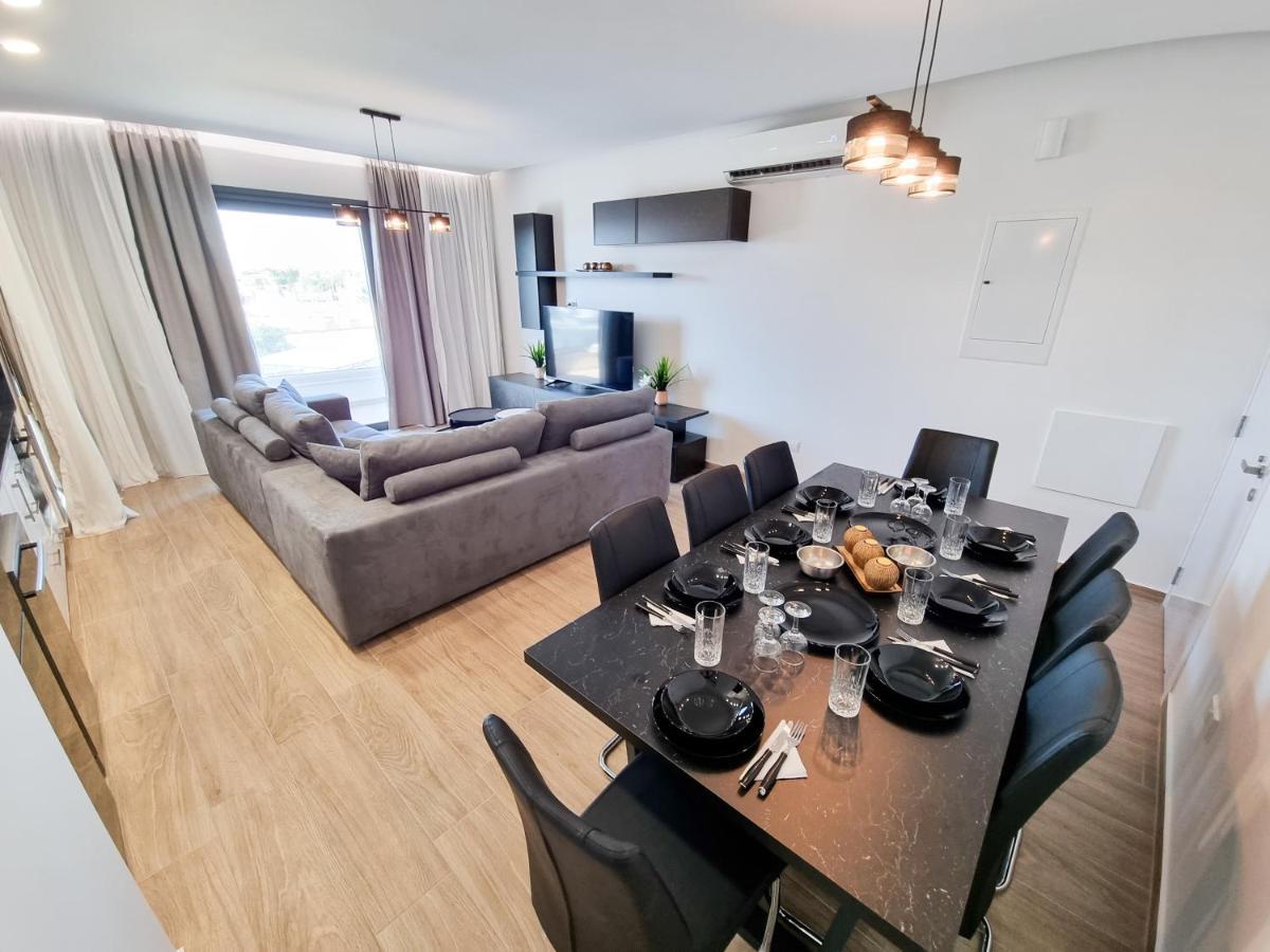 Lucky Strike Apartment พาราลิมนี ภายนอก รูปภาพ